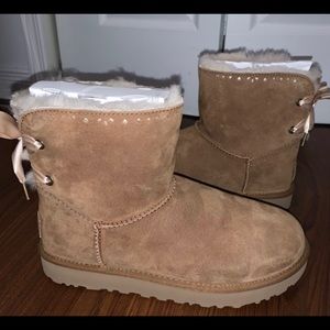 UGG Shoes - Adorable satin bow uggs🤎 UGG Shoes - Adorable satin bow uggs🤎